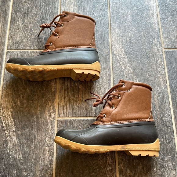 Sperry lined boots - Picture 4 of 9